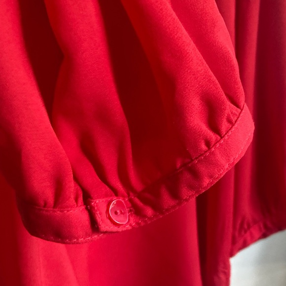 BCX by Macy's Red Blouse, V-Neck Front, Lattice & V-Neck Back, Size XL - Picture 4 of 13